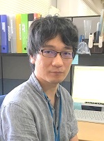 横内 智行